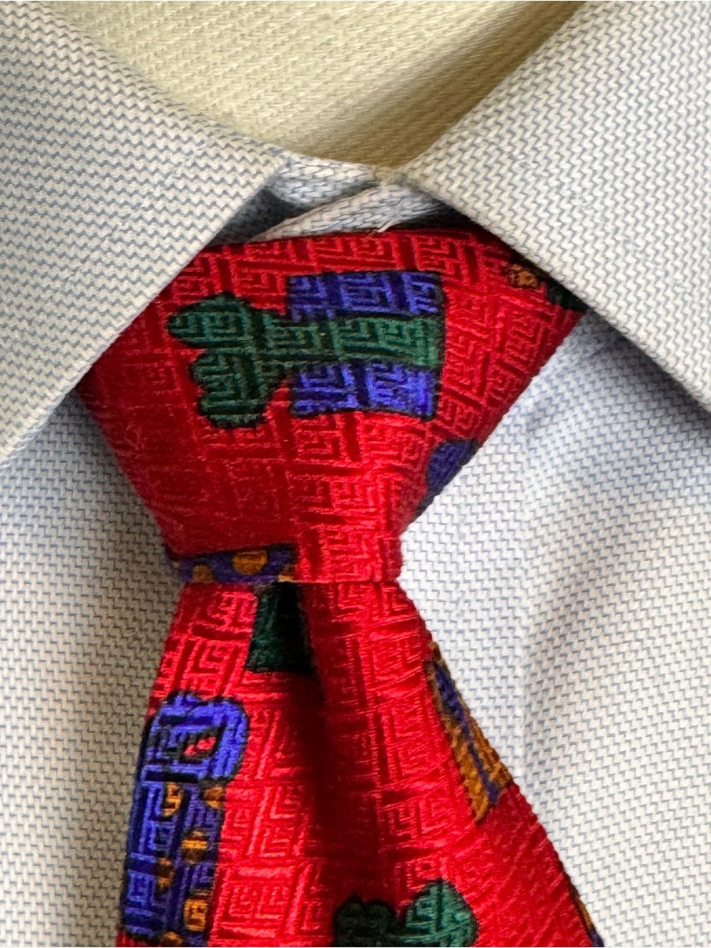 Saks Fifth Avenue Men’s Necktie Red Silk Tie Green and Blue Holiday Packages